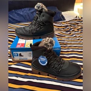 Columbia Women’s Keetly Shorty Winter Boot, BNIB
